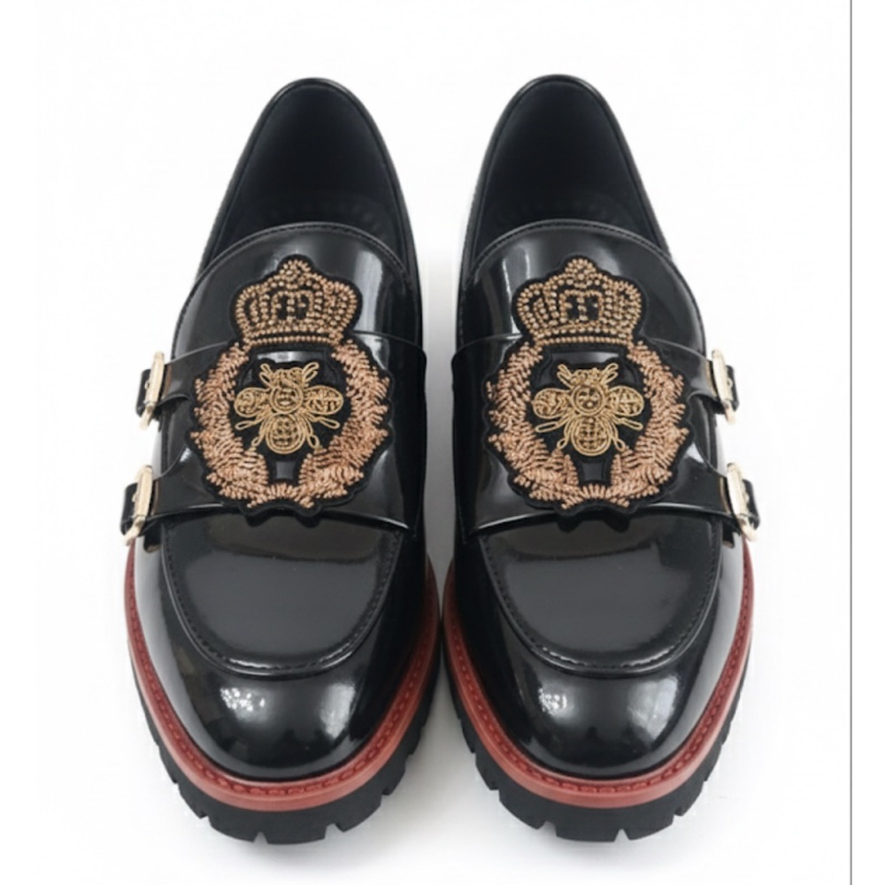 Men Black and Gold Embellished Loafers